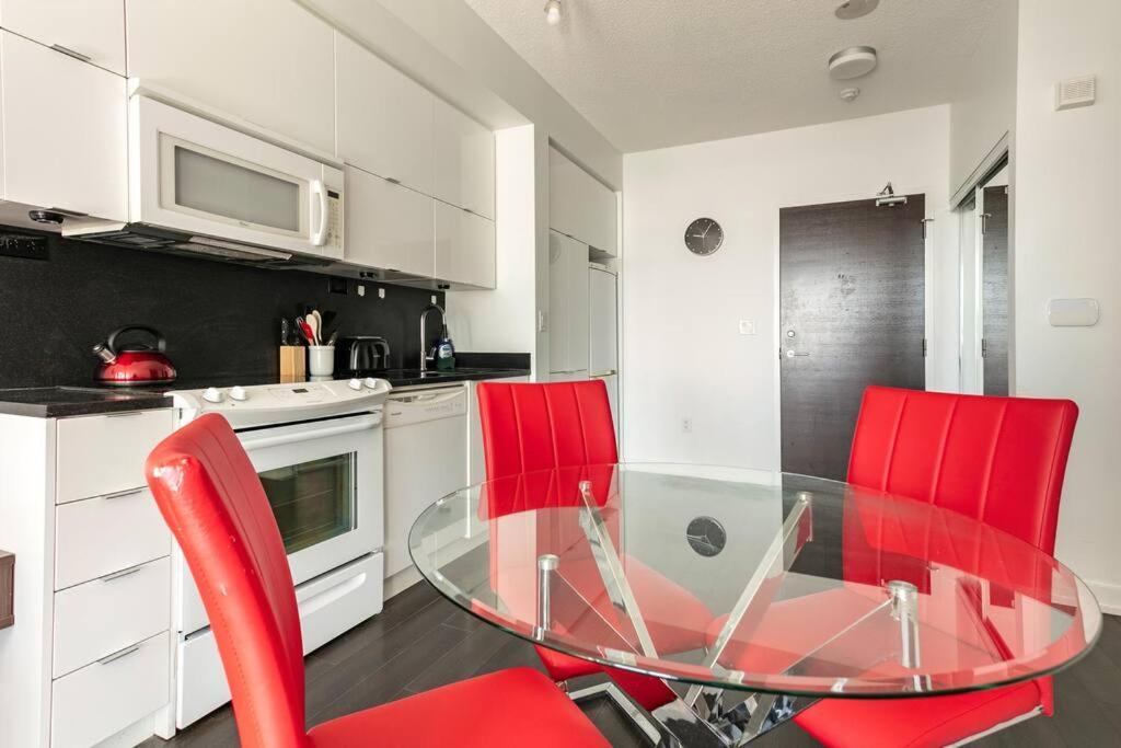 Luxury Downtown Lakeview & City View Condo Toronto Exterior foto